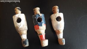 Juegos antiguos: Tres muñecos futbolín